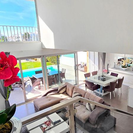 Villa Modern Design アルブフェイラ エクステリア 写真